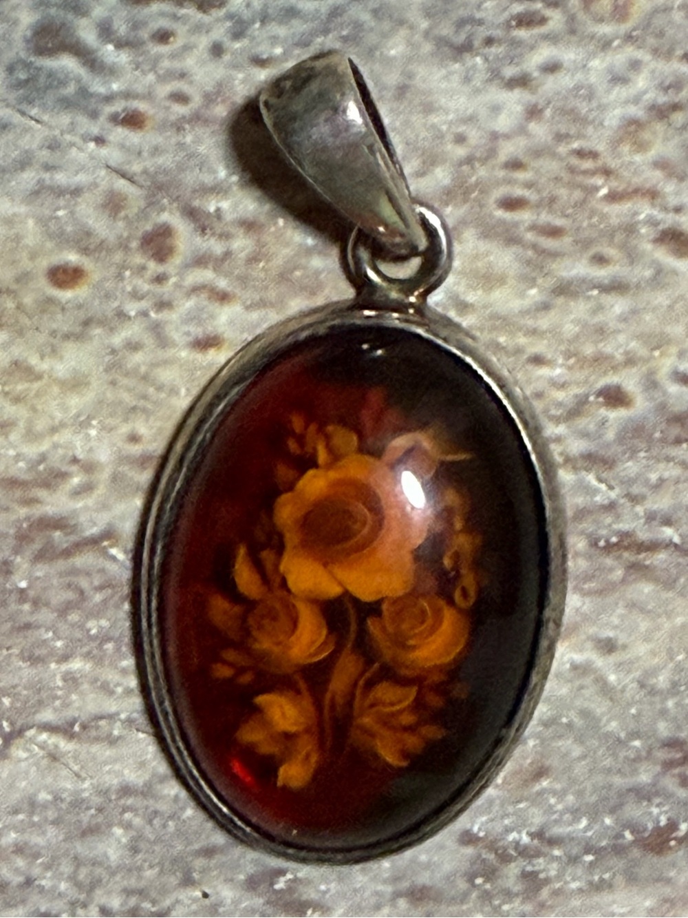 VintagePoland Sterling Silver Oval Amber? Possibly?Cabochon With Flowers Pendant - Picture 7 of 11